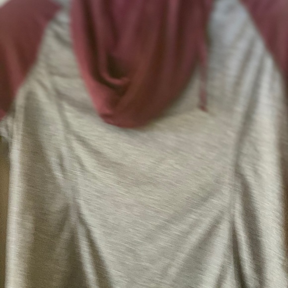 Top - Picture 2 of 2